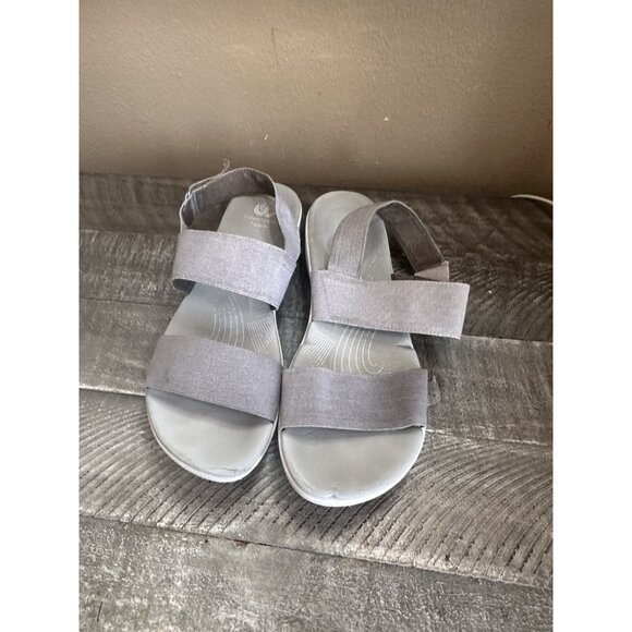 Women’s Clark’s Cloudsteppers Strappy Gray Sandals Size 9 M - Picture 1 of 4